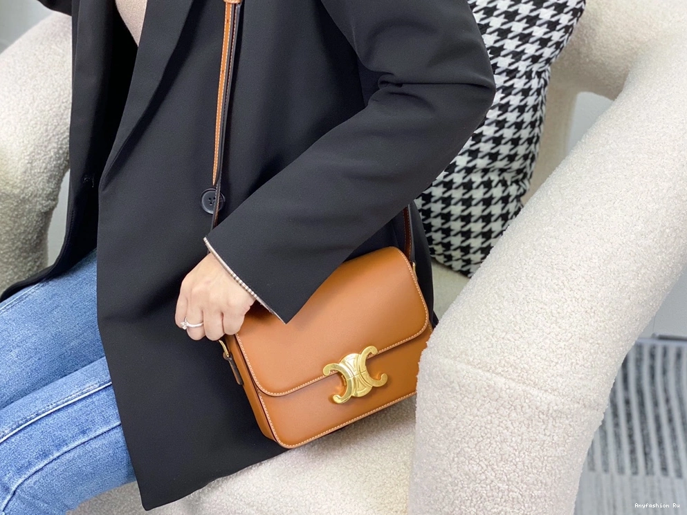 94514 Triomphe Bags BestValue Celine 0624